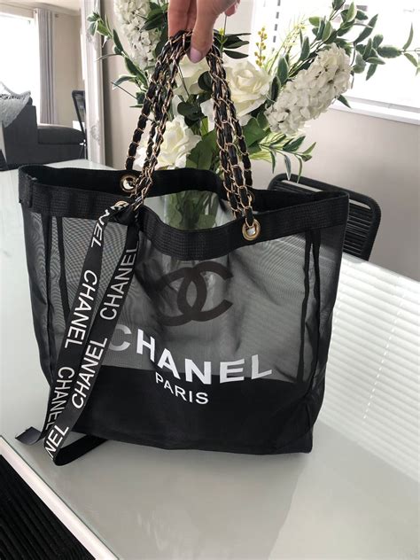 chanel vip tote bag|chanel makeup bag vip gift.